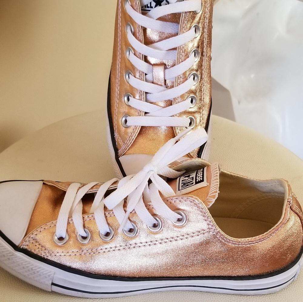Size 5-7 Rose Gold Converse